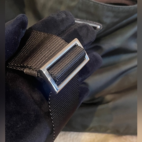 Prada Nylon Crossbody/Shoulder bag in Army Green - Picture 8 of 13